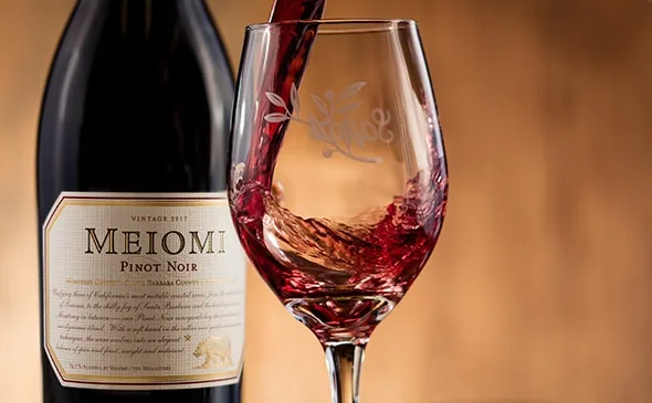 Olive Garden Pinot Noir Meiomi