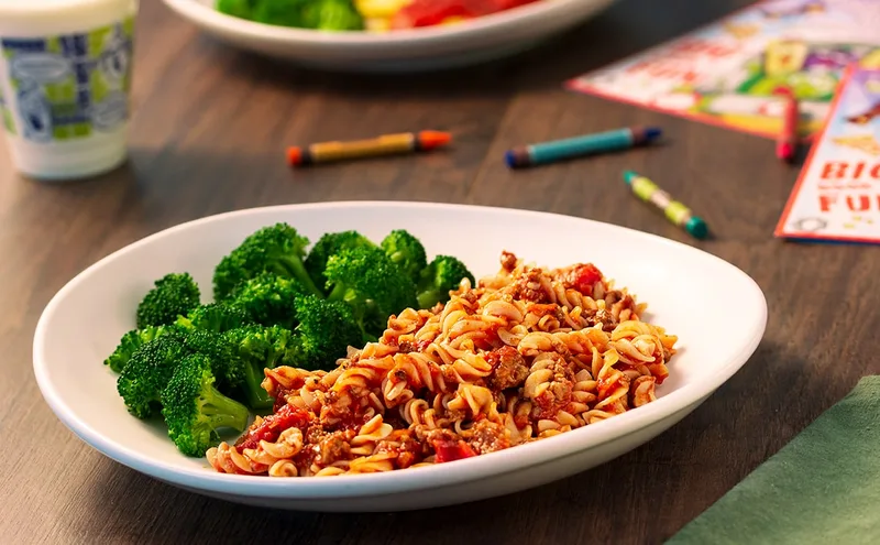 Olive Garden Kids Rotini with Meat Sauce (Gluten Sensitive)