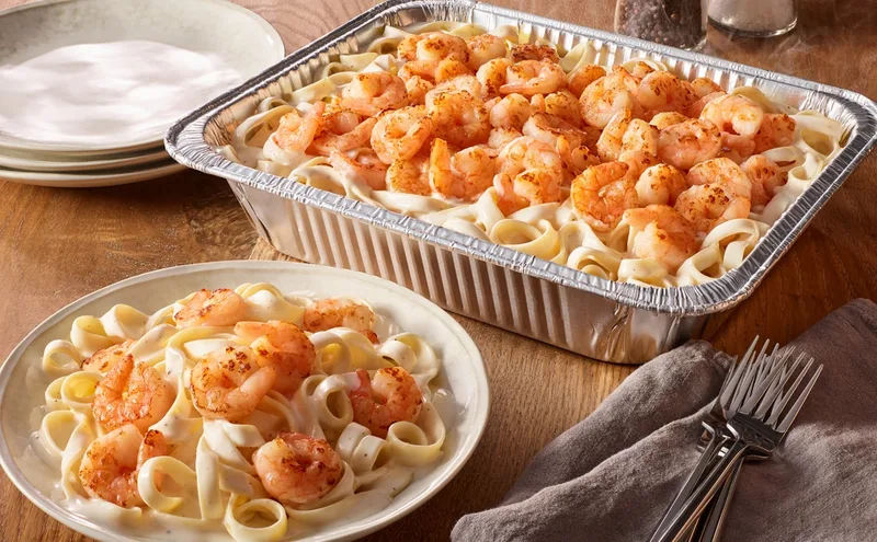 Olive Garden Shrimp Alfredo (Serves 4 - 6)