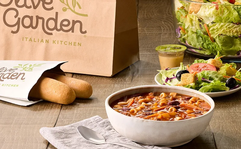 Olive Garden Soup, Salad & Breadsticks